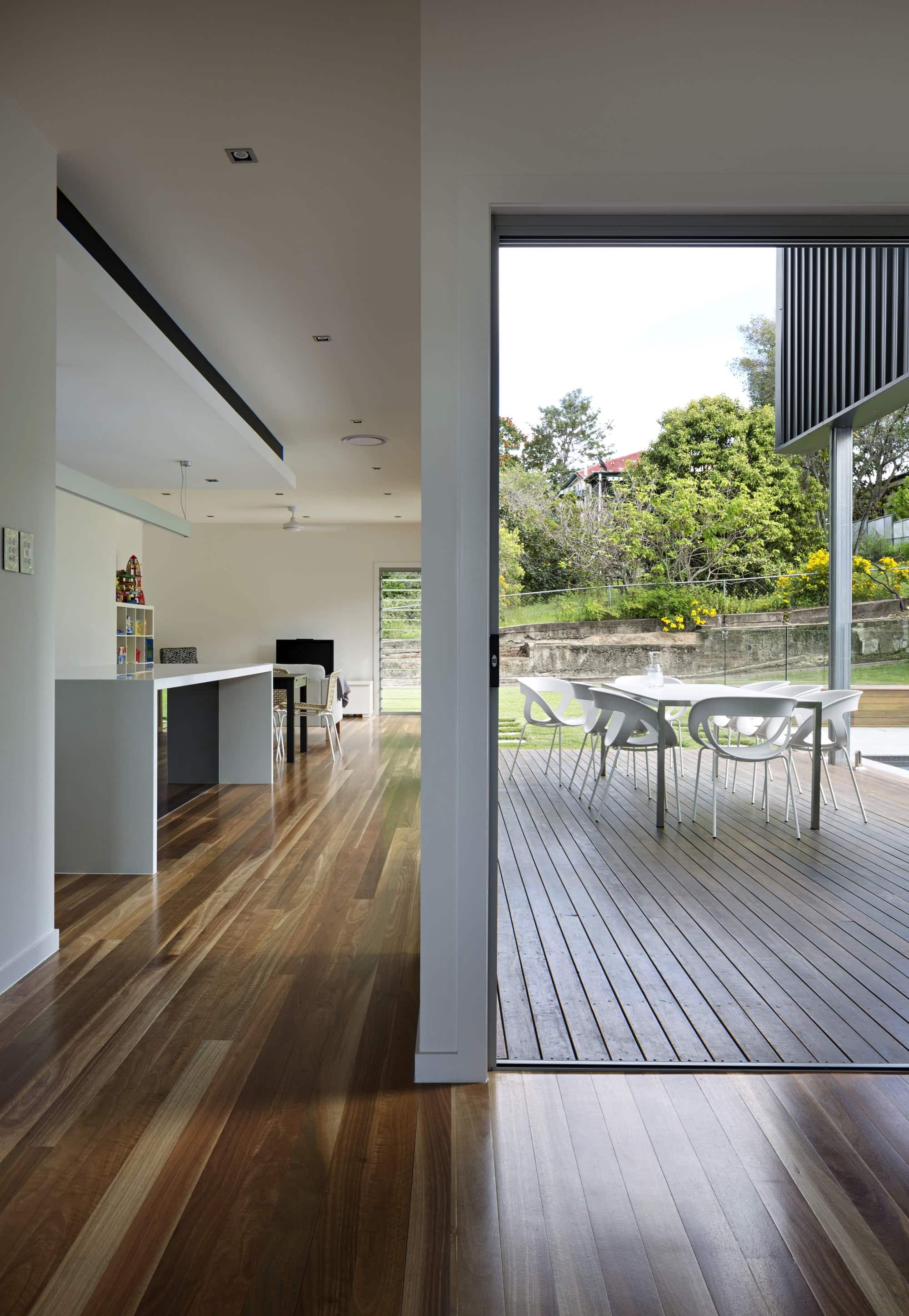 Robe 1 Base Architecture